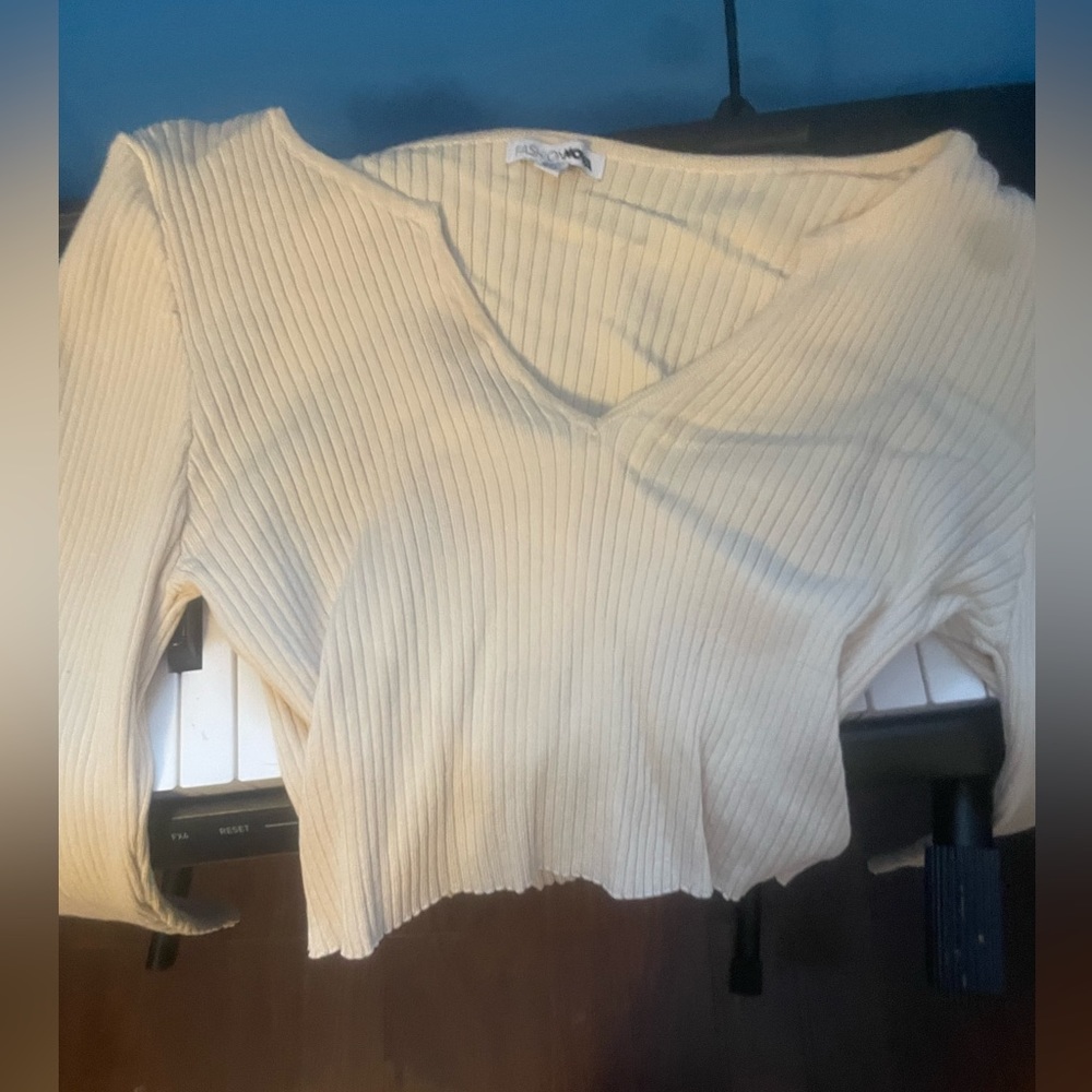 Fashion Nova Long Sleeve Knit Cream Tee
